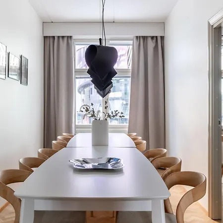 Sorin Helmi * Tammerfors